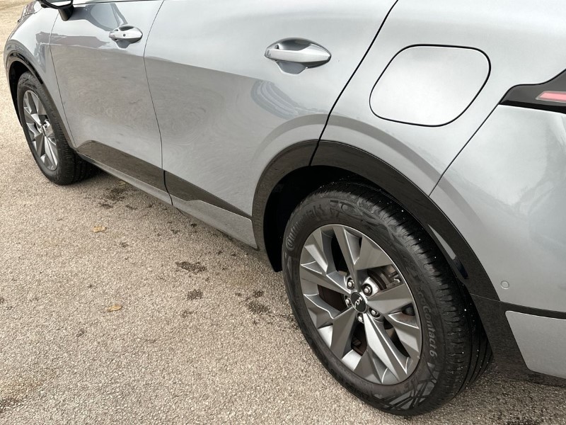 2024 (24) KIA SPORTAGE 1.6T GDi HEV GT-Line S 5dr Auto 3632923