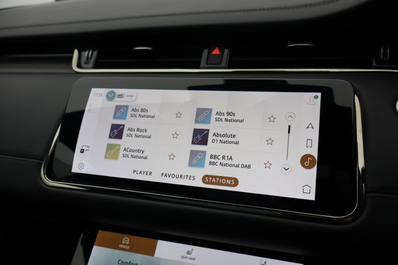 2022 (22) LAND ROVER RANGE ROVER EVOQUE 2.0 D200 Autobiography 5dr Auto 4907177