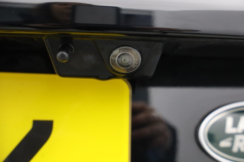 2022 (72) LAND ROVER DISCOVERY SPORT 1.5 P300e R-Dynamic SE 5dr Auto [5 Seat] 4908569