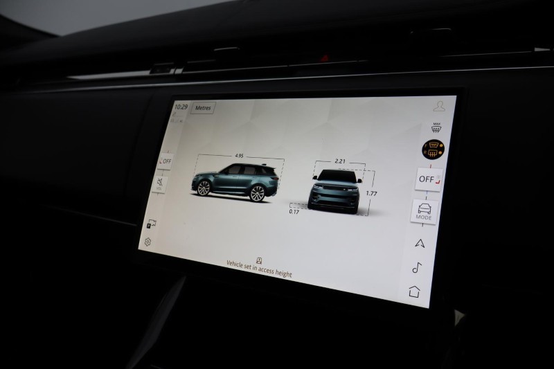 2024 (24) LAND ROVER RANGE ROVER SPORT 3.0 D300 Dynamic SE 5dr Auto 4931200