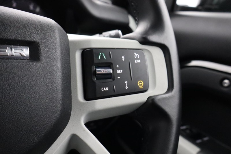 2023 (73) LAND ROVER COMMERCIAL DEFENDER 3.0 D300 Hard Top X-Dynamic HSE Auto 4916222