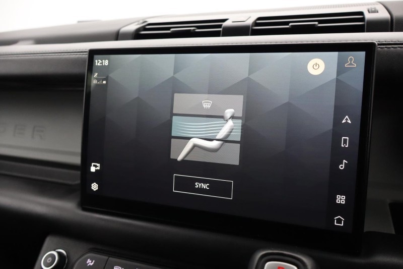 2023 (73) LAND ROVER COMMERCIAL DEFENDER 3.0 D300 Hard Top X-Dynamic HSE Auto 4916239