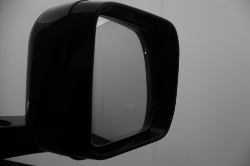 2023 (73) LAND ROVER COMMERCIAL DEFENDER 3.0 D300 Hard Top X-Dynamic HSE Auto 4916244