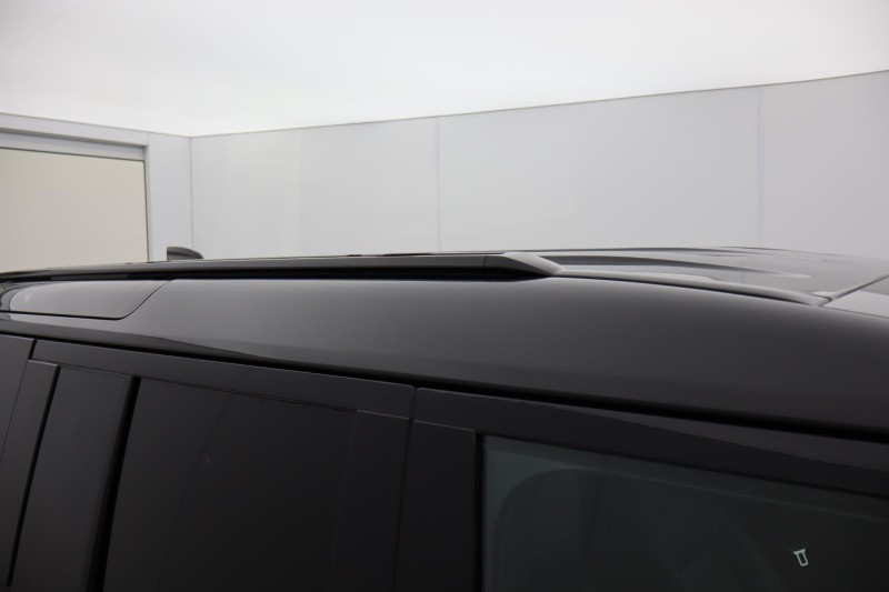 2023 (73) LAND ROVER COMMERCIAL DEFENDER 3.0 D300 Hard Top X-Dynamic HSE Auto 4916212