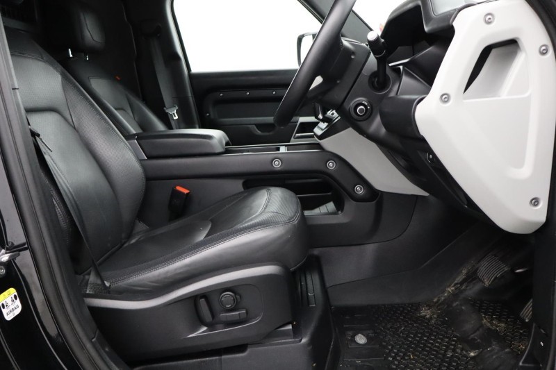 2023 (73) LAND ROVER COMMERCIAL DEFENDER 3.0 D300 Hard Top X-Dynamic HSE Auto 4916214