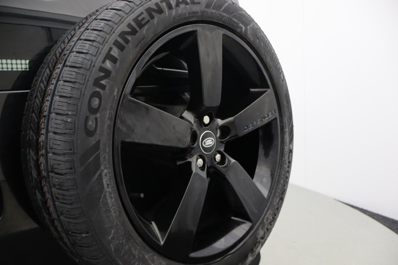 2023 (73) LAND ROVER COMMERCIAL DEFENDER 3.0 D300 Hard Top X-Dynamic HSE Auto 4916179