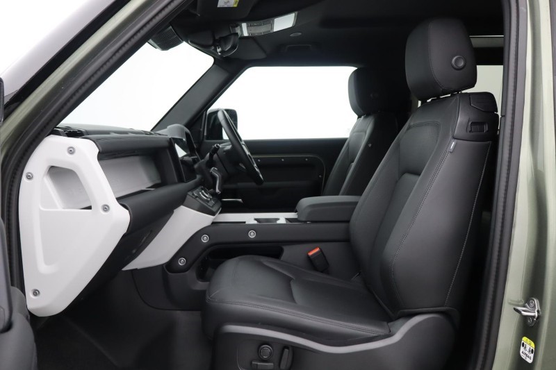 2024 (74) LAND ROVER DEFENDER 3.0 D250 X-Dynamic SE 90 3dr Auto 4903152