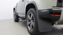 2024 (74) LAND ROVER DEFENDER 3.0 D250 X-Dynamic SE 90 3dr Auto 4903184