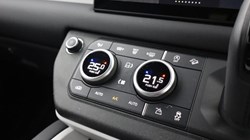 2024 (74) LAND ROVER DEFENDER 3.0 D250 X-Dynamic SE 90 3dr Auto 4903165