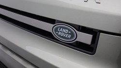 2024 (74) LAND ROVER DEFENDER 3.0 D250 X-Dynamic SE 90 3dr Auto 4903156