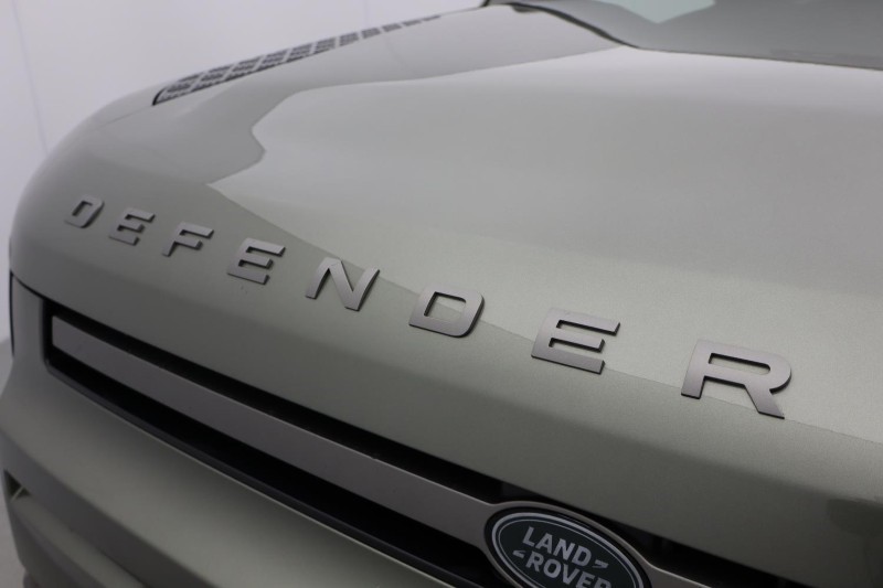 2024 (74) LAND ROVER DEFENDER 3.0 D250 X-Dynamic SE 90 3dr Auto 4903155