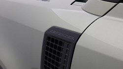 2024 (74) LAND ROVER DEFENDER 3.0 D250 X-Dynamic SE 90 3dr Auto 4903153