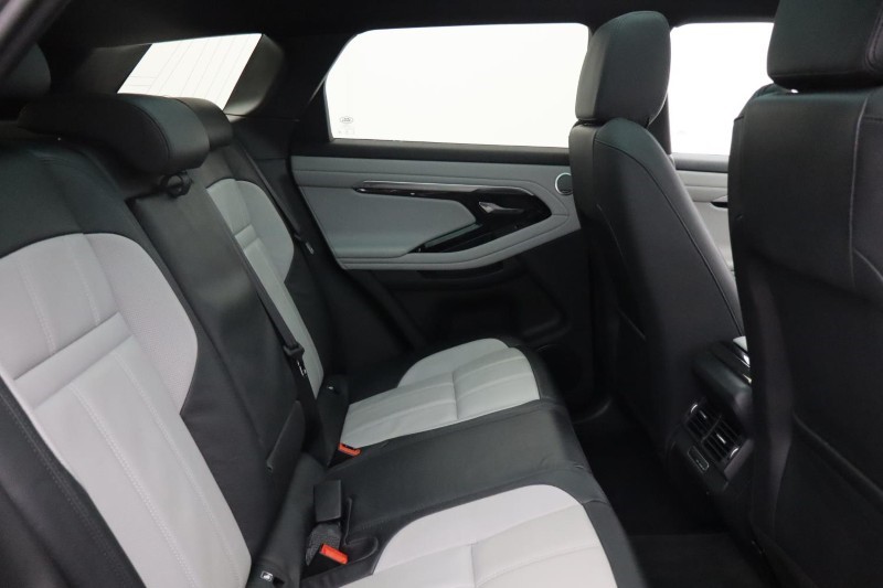 2022 (72) LAND ROVER RANGE ROVER EVOQUE 2.0 D200 Evoque Edition 5dr Auto 4915697