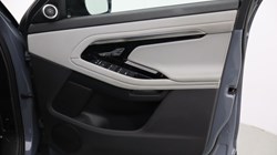 2022 (72) LAND ROVER RANGE ROVER EVOQUE 2.0 D200 Evoque Edition 5dr Auto 4915700