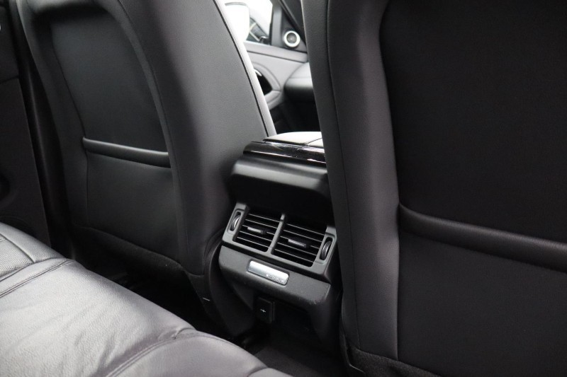 2023 (23) LAND ROVER RANGE ROVER EVOQUE 2.0 P250 R-Dynamic SE 5dr Auto 4912727