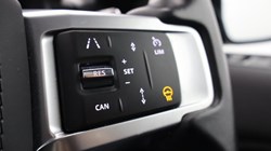 2022 (22) LAND ROVER DISCOVERY 3.0 D300 R-Dynamic HSE 5dr Auto 4912167