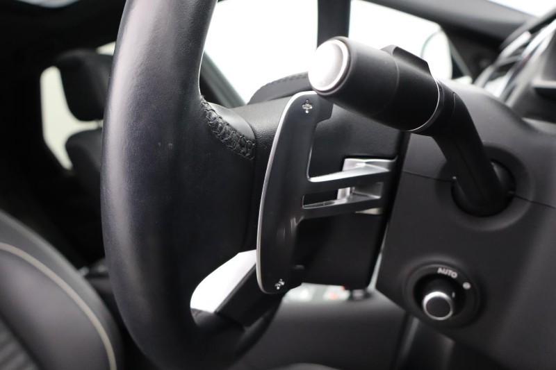 2022 (22) LAND ROVER DISCOVERY 3.0 D300 R-Dynamic HSE 5dr Auto 4912136