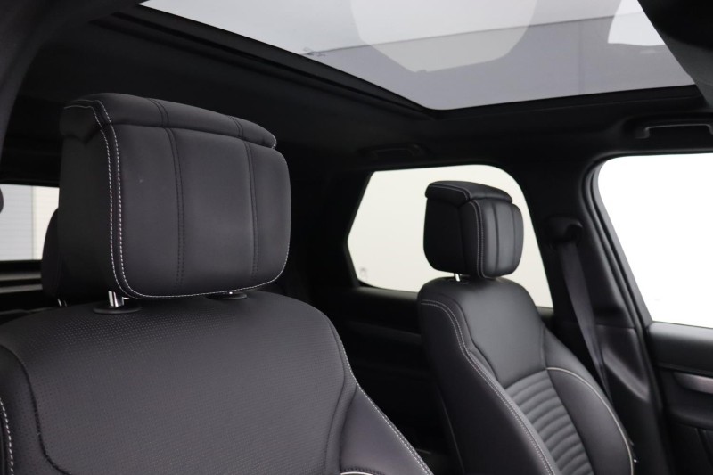 2022 (22) LAND ROVER DISCOVERY 3.0 D300 R-Dynamic HSE 5dr Auto 4912137