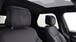 2022 (22) LAND ROVER DISCOVERY 3.0 D300 R-Dynamic HSE 5dr Auto 4912137