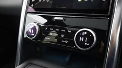 2022 (22) LAND ROVER DISCOVERY 3.0 D300 R-Dynamic HSE 5dr Auto 4912150