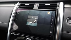 2022 (22) LAND ROVER DISCOVERY 3.0 D300 R-Dynamic HSE 5dr Auto 4912153