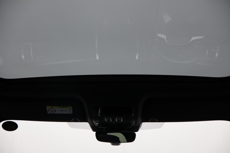 2022 (22) LAND ROVER DISCOVERY 3.0 D300 R-Dynamic HSE 5dr Auto 4912148