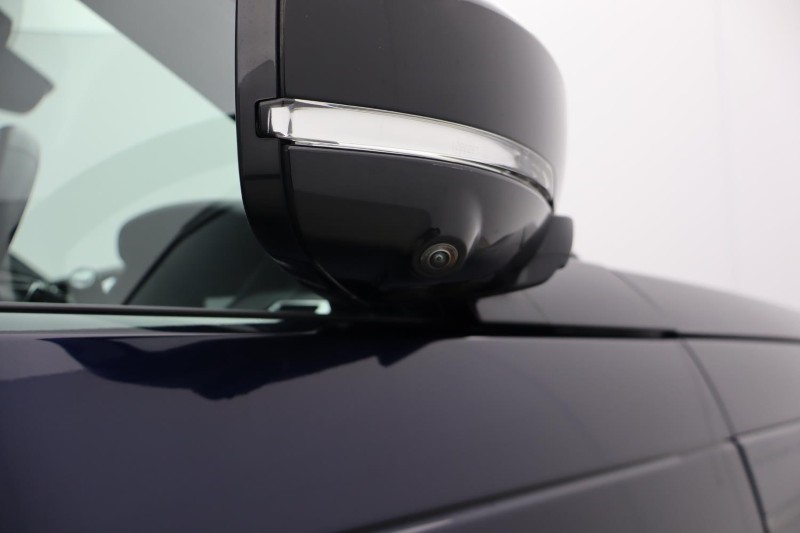 2022 (22) LAND ROVER DISCOVERY 3.0 D300 R-Dynamic HSE 5dr Auto 4912108