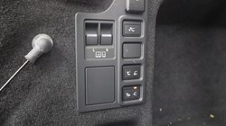 2022 (22) LAND ROVER DISCOVERY 3.0 D300 R-Dynamic HSE 5dr Auto 4912102