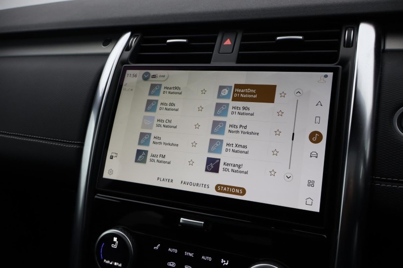 2022 (22) LAND ROVER DISCOVERY 3.0 D300 R-Dynamic HSE 5dr Auto 4912160