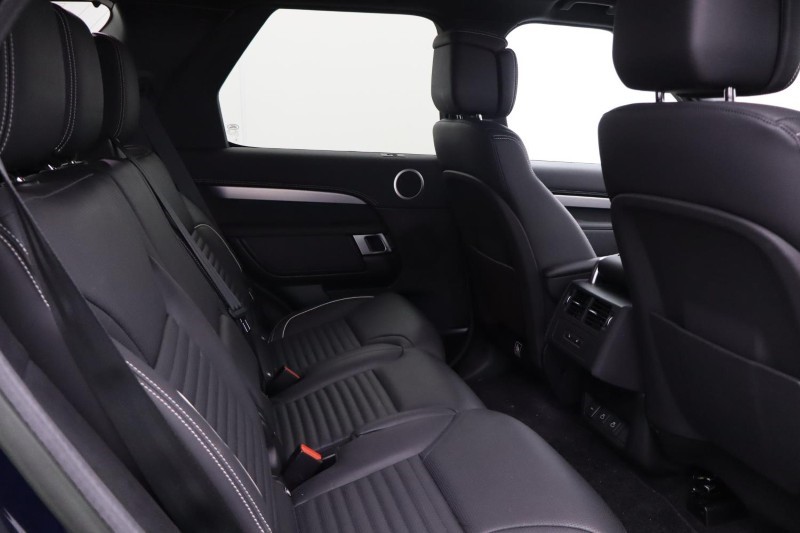 2022 (22) LAND ROVER DISCOVERY 3.0 D300 R-Dynamic HSE 5dr Auto 4912129