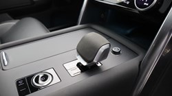 2022 (22) LAND ROVER DISCOVERY 3.0 D300 R-Dynamic HSE 5dr Auto 4912138