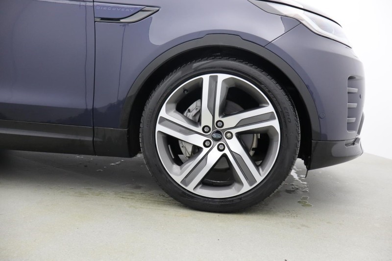 2022 (22) LAND ROVER DISCOVERY 3.0 D300 R-Dynamic HSE 5dr Auto 4912110