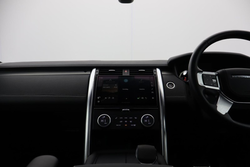 2022 (22) LAND ROVER DISCOVERY 3.0 D300 R-Dynamic HSE 5dr Auto 4912141