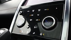 2020 (70) LAND ROVER DISCOVERY SPORT 2.0 D240 R-Dynamic HSE 5dr Auto 4920657