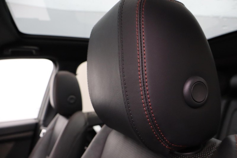 2020 (70) LAND ROVER DISCOVERY SPORT 2.0 D240 R-Dynamic HSE 5dr Auto 4920640