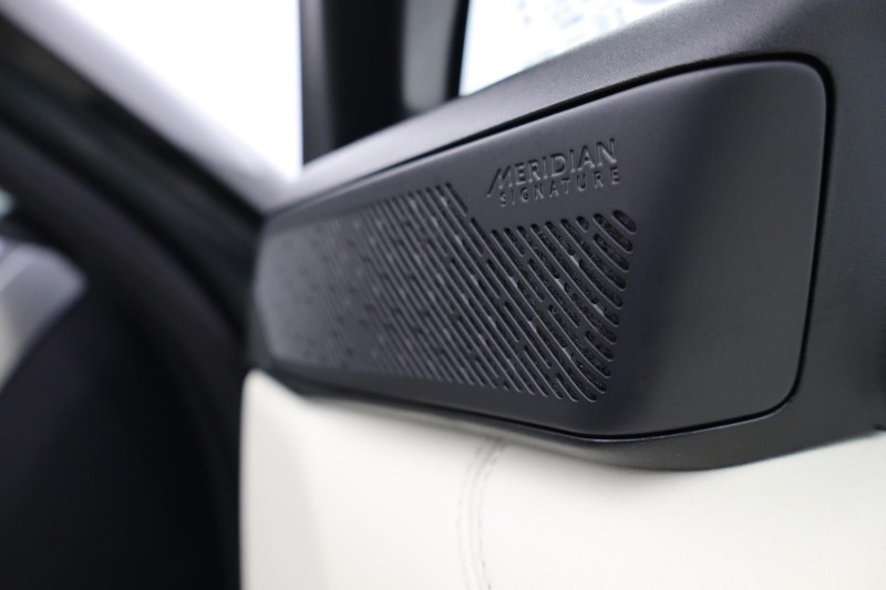 2024 (24) LAND ROVER RANGE ROVER 3.0 P550e Autobiography 4dr Auto 4924656