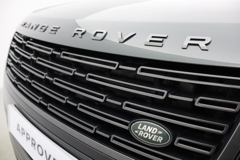 2024 (24) LAND ROVER RANGE ROVER 3.0 P550e Autobiography 4dr Auto 4924642
