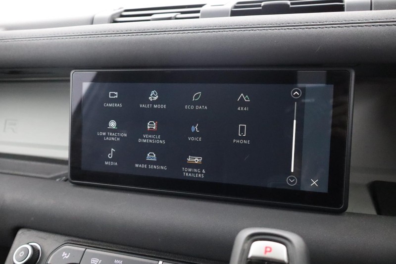 2021 (71) LAND ROVER COMMERCIAL DEFENDER 3.0 D200 Hard Top Auto [3 Seat] 4913658