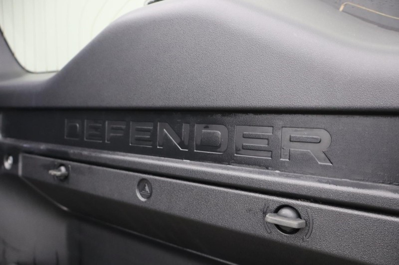 2021 (71) LAND ROVER COMMERCIAL DEFENDER 3.0 D200 Hard Top Auto [3 Seat] 4913584
