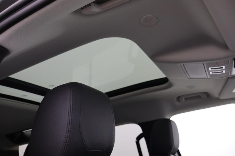 2022 (71) LAND ROVER DEFENDER 3.0 D250 XS Edition 110 5dr Auto 4944860