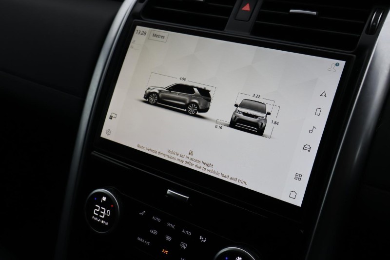 2022 (22) LAND ROVER COMMERCIAL DISCOVERY 3.0 D300 SE Commercial Auto 4944600