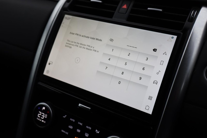 2022 (22) LAND ROVER COMMERCIAL DISCOVERY 3.0 D300 SE Commercial Auto 4944591