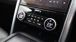 2022 (22) LAND ROVER COMMERCIAL DISCOVERY 3.0 D300 SE Commercial Auto 4944575