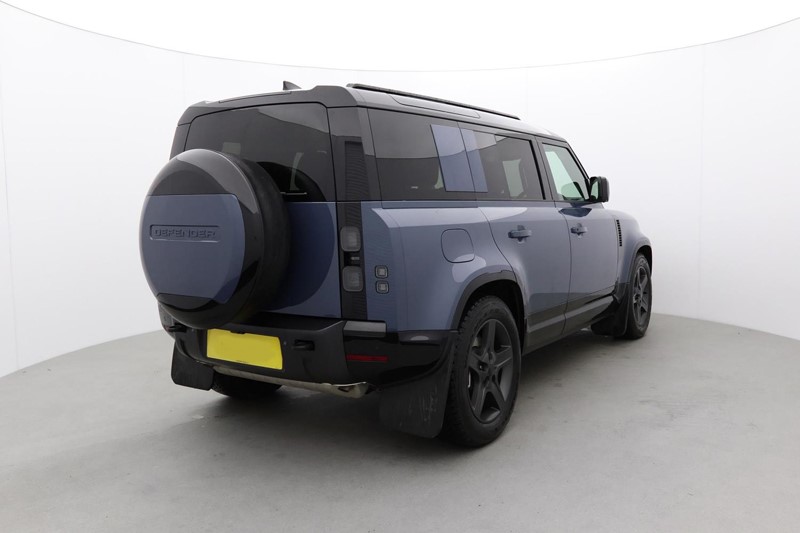 2025 (75) LAND ROVER DEFENDER 2.0 P300e X-Dynamic SE 110 5dr Auto [NI] 4998211