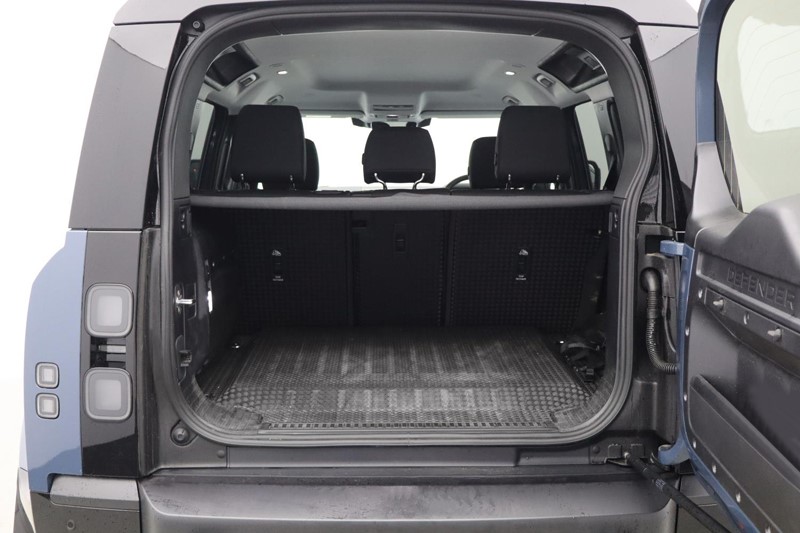 2025 (75) LAND ROVER DEFENDER 2.0 P300e X-Dynamic SE 110 5dr Auto [NI] 4998253