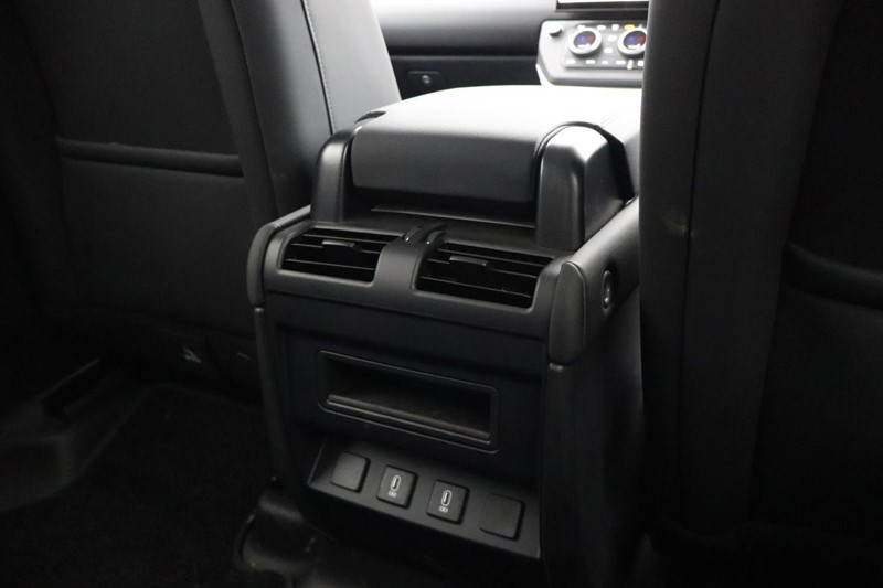 2025 (75) LAND ROVER DEFENDER 2.0 P300e X-Dynamic SE 110 5dr Auto [NI] 4998246