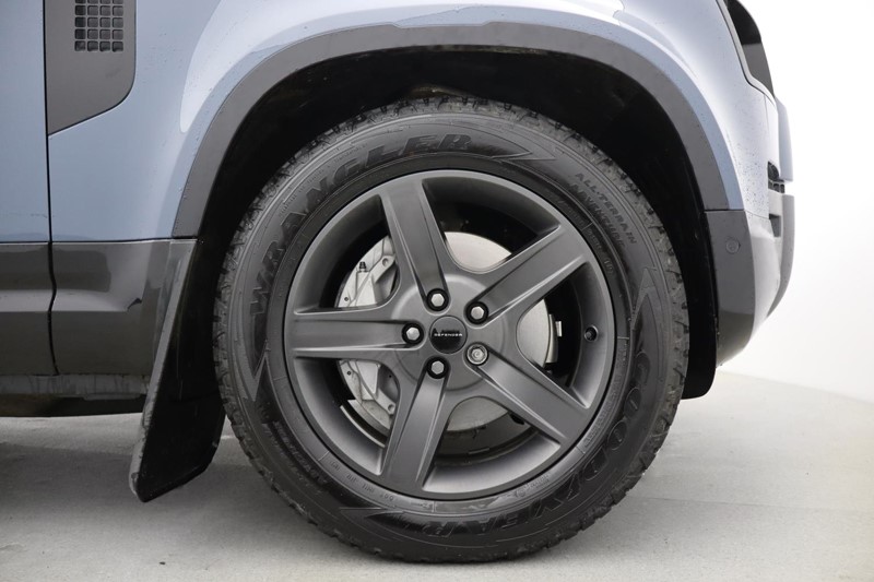 2025 (75) LAND ROVER DEFENDER 2.0 P300e X-Dynamic SE 110 5dr Auto [NI] 4998222