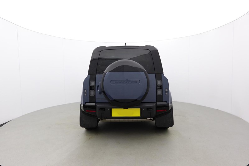 2025 (75) LAND ROVER DEFENDER 2.0 P300e X-Dynamic SE 110 5dr Auto [NI] 4998208