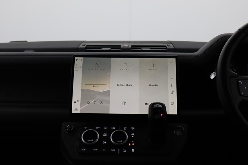 2025 (75) LAND ROVER DEFENDER 3.0 D350 X-Dynamic HSE 110 5dr Auto 4965286