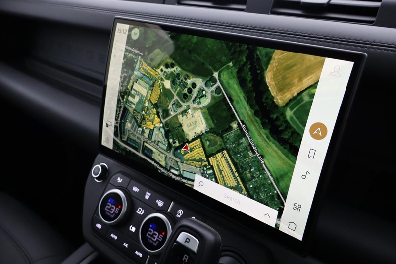 2025 (75) LAND ROVER DEFENDER 3.0 D350 X-Dynamic HSE 110 5dr Auto 4965270